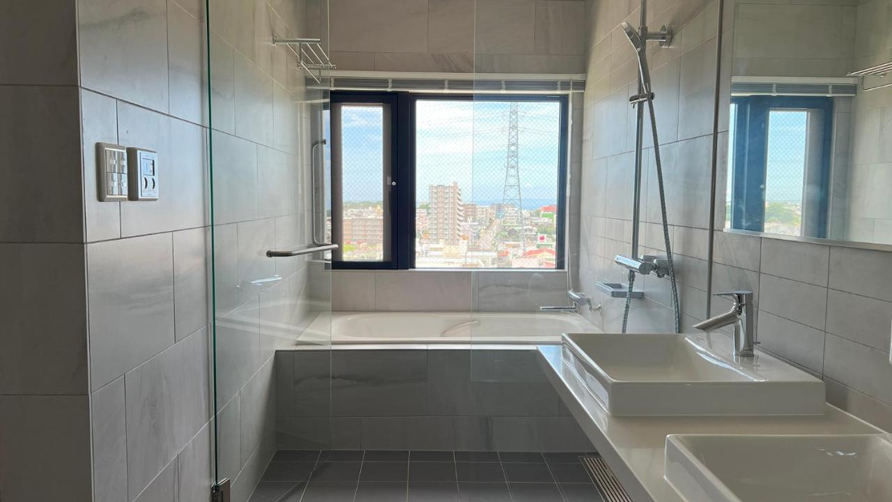 ＆Monde. Okinawa Arena Condominium Exteriör bild