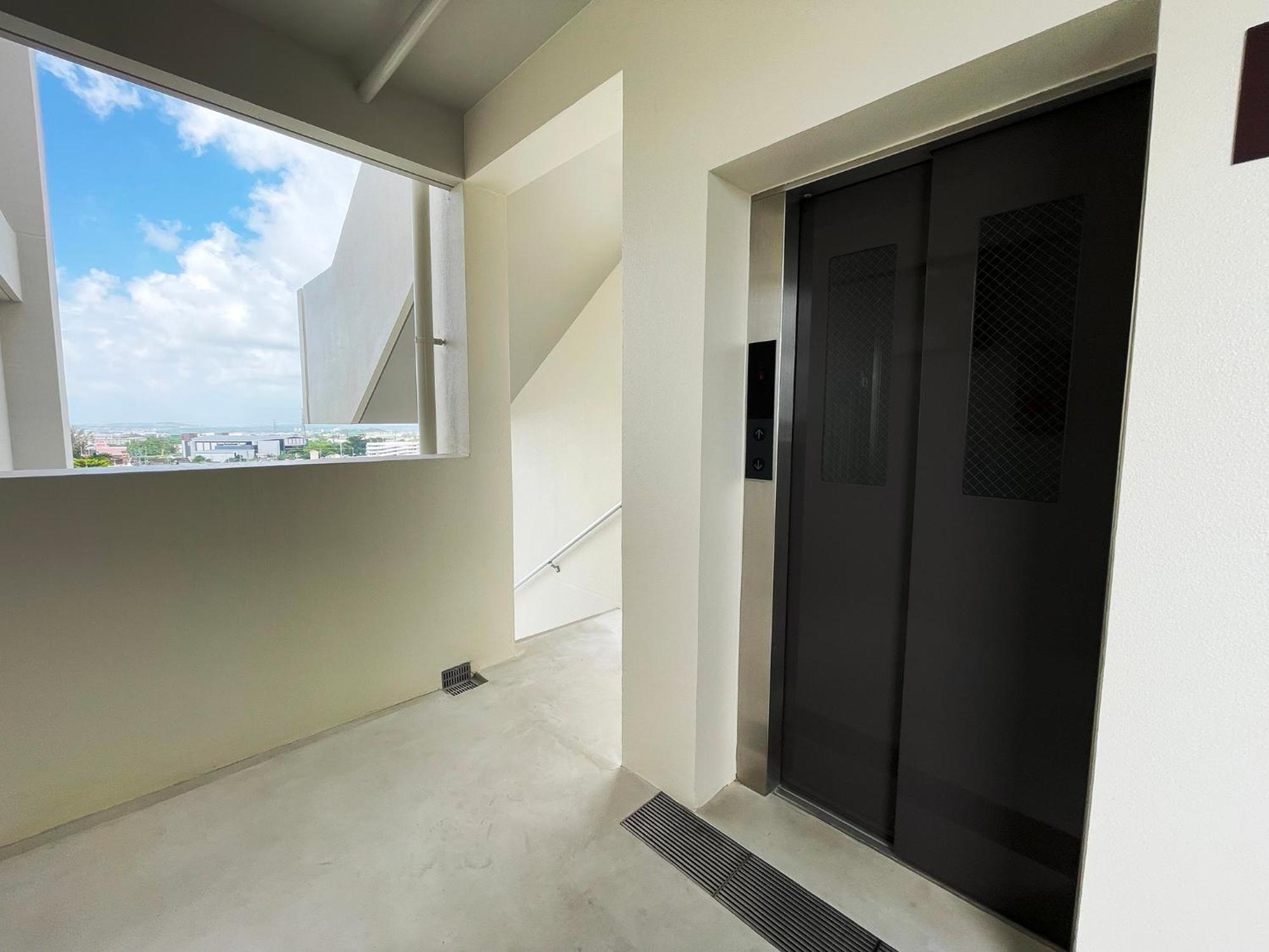 ＆Monde. Okinawa Arena Condominium Exteriör bild