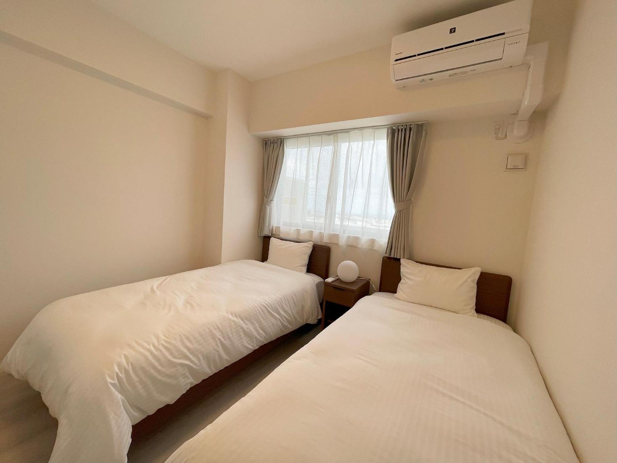 ＆Monde. Okinawa Arena Condominium Exteriör bild