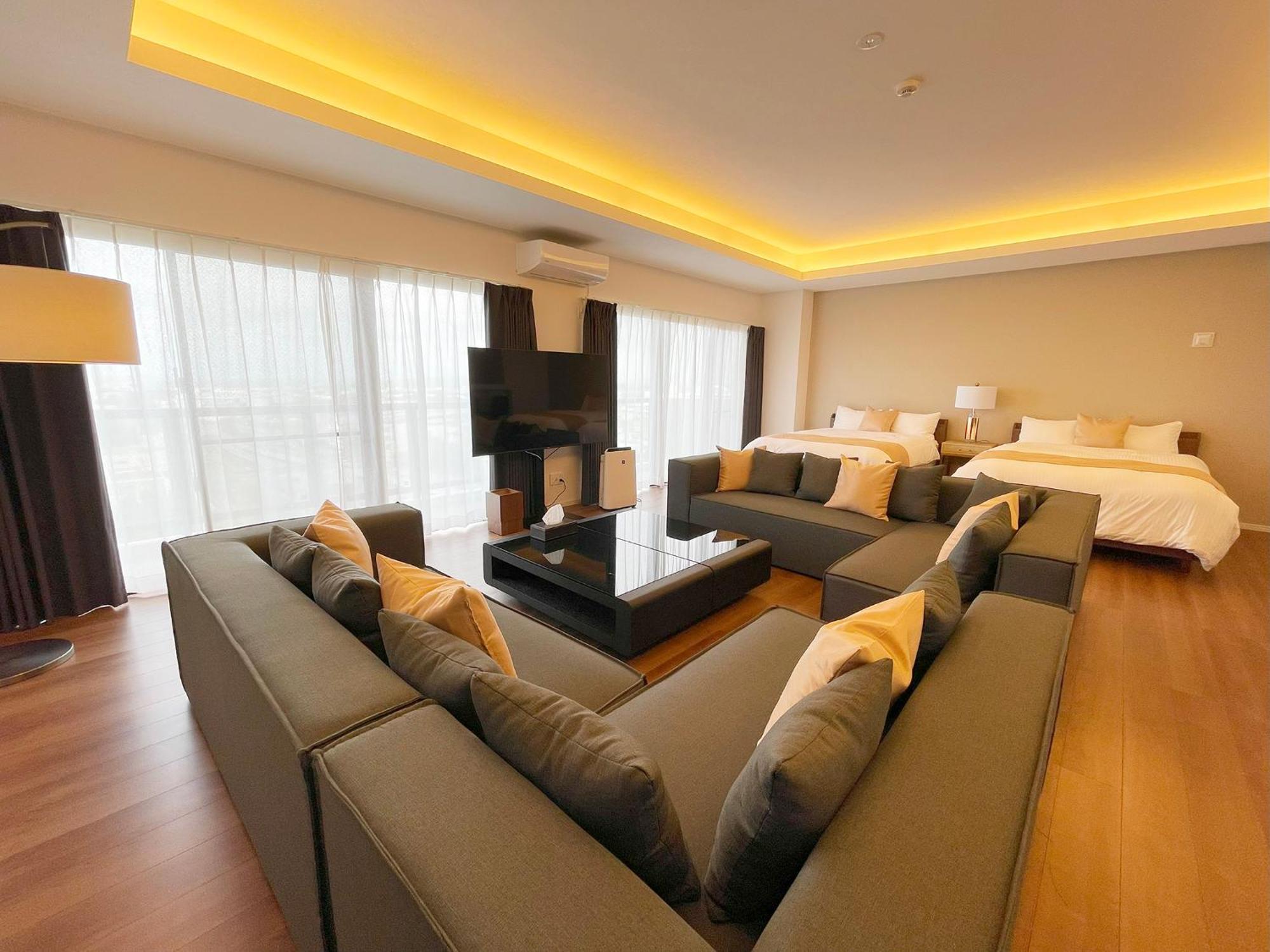 ＆Monde. Okinawa Arena Condominium Exteriör bild